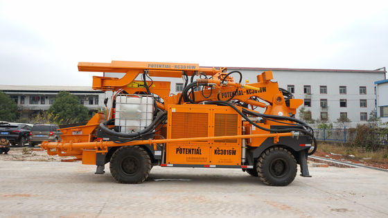 KC3016W ont mouillé des biens de machine de béton projeté avec la résistance à l'usure élevée de bras de robot